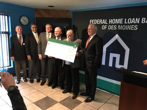 FHLB of Des Moines (002) 