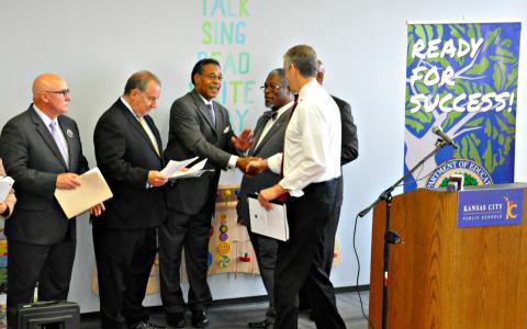 Congressman Cleaver welcomes Education Secretary Arne Duncan at this morning's event